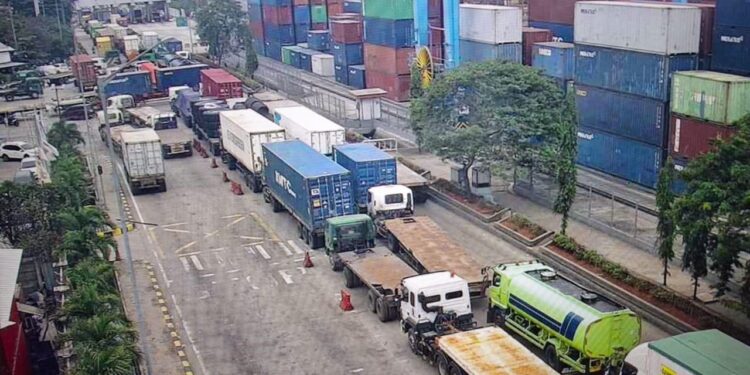 Hari Ini, Trucking Rugi Puluhan M Rupiah Karena Dampak Kebakaran NPCT1