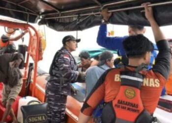 Kapal Bawa Sembako Tenggelam di Kepulauan Meranti Riau