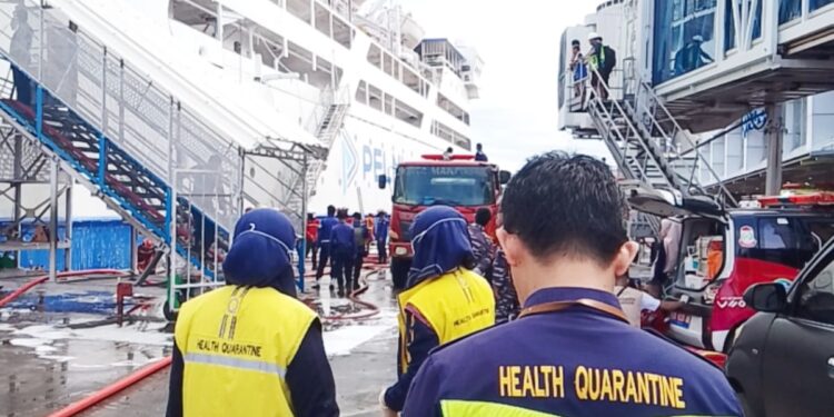 Meski Ada Kebakaran Kapal, Pelindo Pastikan Pelabuhan Makassar Tetap Beroperasi