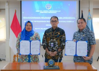 Kemenhub Teken KSOP Ship to Ship Transfer Perairan Muara Jawa