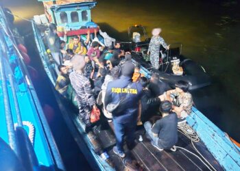Tim Gabungan Lanal-BC Amankan PMI ke Malaysia