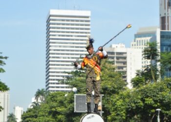 Aman Jaya Ikut Meriahkan Hari Pelaut Sedunia, Marching Bandnya Memukau