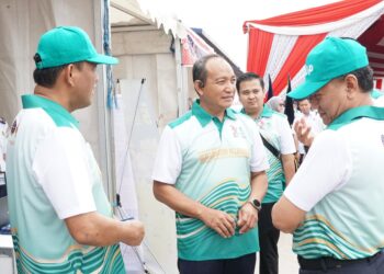 Kampanyekan Keselamatan Transportasi Sungai & Danau, Hubdat Bagikan 600 Life Jacket