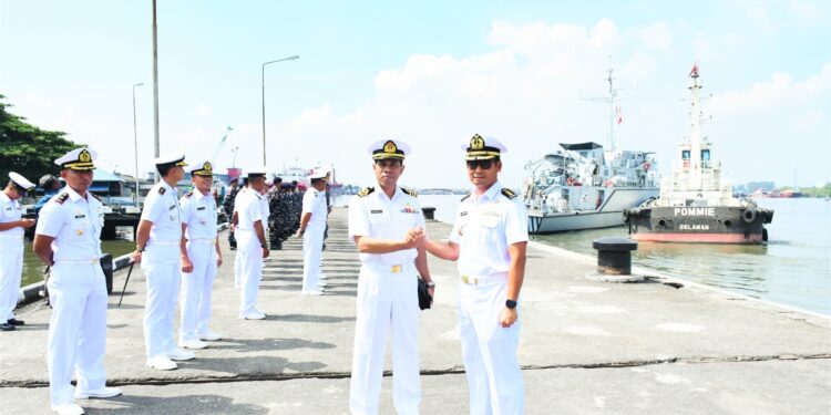 Danlantamal I Lepas Keberangkatan Kapal Malaysia