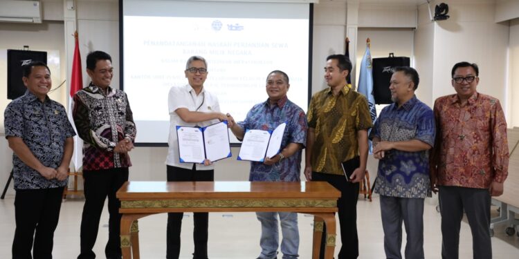 Teken Perjanjian Sewa BMN, Optimalkan Pengoperasian Pelabuhan Ambarawang
