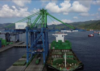 Hingga Oktober, Petikemas Lewat Pelindo Regional 4 Capai 1.950.266 TEUs