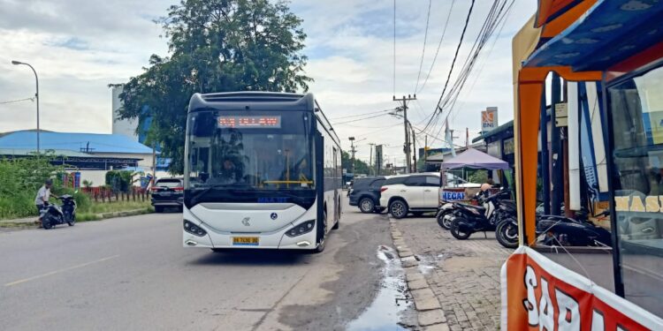 Bus Listrik Layani Masyarakat Hadir di Medan