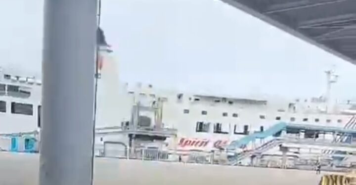 Abaikan Saran Gapasdap, Merak Lengang dan Pelabuhan BBJ Macet Parah
