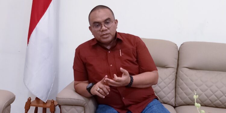 Calon Penumpang Kapal di Terminal Priok Nyaman-nyaman Saja