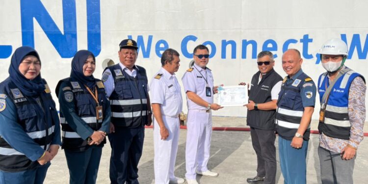 Kelud, Jadi Kapal Pertama Sandar di Belawan