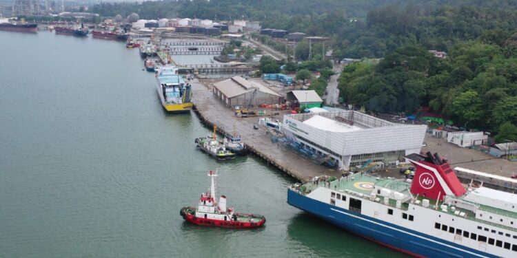 Sepanjang 2024, Kinerja Pelindo 4 Balikpapan Positif