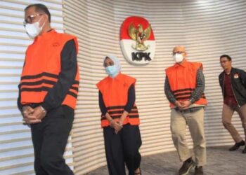 Akhirnya, KPK Menahan Tiga Mantan Direksi ASDP