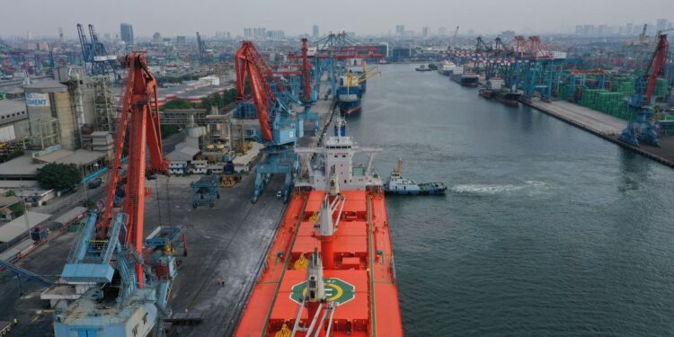 Hingga Maret, PTP Sudah Tangani 3.818.277 Ton