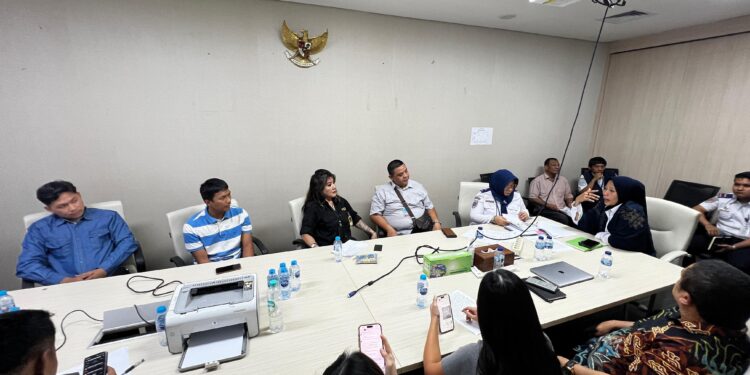 Hendri Ginting Kembali Berhasil Memediasi ABK Yang Hak-haknya Belum Beres