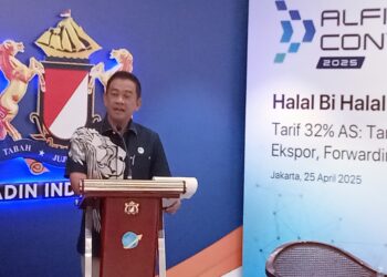 Kebijakan Trump Tarif 32%, Peluang Baru Buat Logistik Nasional