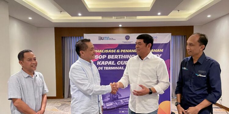 Terminal Teluk Lamong Luncurkan SOP Berthing Priority Untuk Kapal Curah