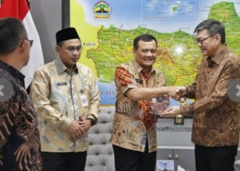 Gubernur Jateng Dorong Pengembangan Tanjung Emas, Dry Port Juga Sedang Dikonsep