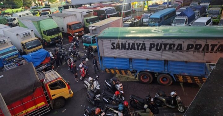 Sempat Macet Total, Kini Pelabuhan Ketapang Sudah Normal