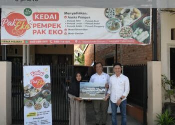 Pekempek Pak Eko Dapat Bantuan Alat Produksi Dari PTP