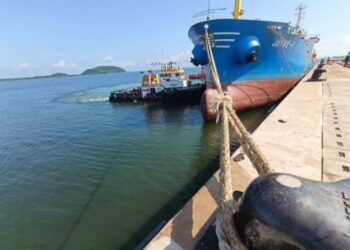 Kijing, Jadi Magnet Baru Pelabuhan di Kalbar