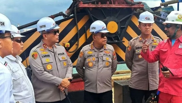 Kapal Tanker MT Federal II Terbakar di Galangan ASL Shipyard