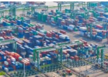 Arus Petikemas Terminal Teluk Lamong Grup Tembus 2 Juta TEUs