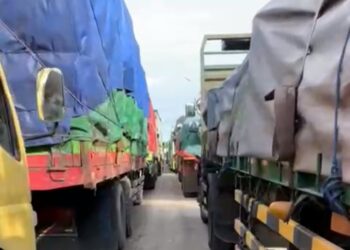 Akses Jalan ke Tanjung Emas Macet Total, Kegiatan Bongkar Muat Normal