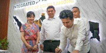 Teluk Lamong Resmikan Integrated Planning & Control serta Green Shelter Waiting Area