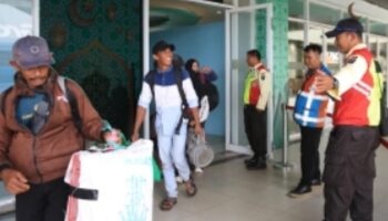 Arus Penumpang Nataru Capai 962 Ribu, Layanan Barang di Pelabuhan Normal