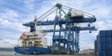 TPK Perawang Tembus 150.010 TEUs, Ambon Capai 112.502 TEUs