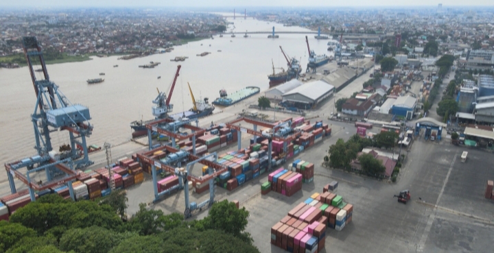 Ditengah Lesunya Ekspor Impor, TPK Palembang Tetap Survive