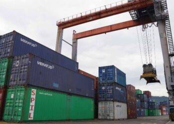 IPC TPK Teluk Bayur Tambah Peralatan Bongkar Muat