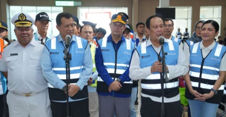 Pantau Mudik Lebaran, WamenPANRB & Wamenhub ke Priok Kunjungi Labobar