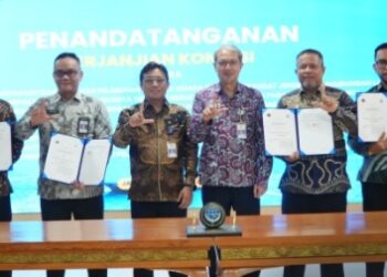 Kemenhub Teken Dua Perjanjian Konsesi Pengusahaan WTDP di Muara Sabak dan Sangatta