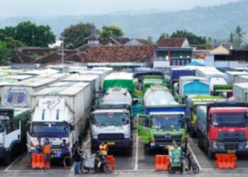 Urai Kepadatan Truk Logistik di Pelabuhan Ketapang, ASDP Atasi Dengan TBB