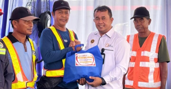 Peringati Hari Buruh, KSOP Sampit Gelar Bhakti Sosial