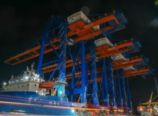 TPS Surabaya Tambah 4 QCC & 14 RTG