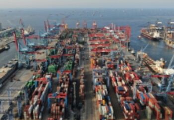 Arus Peti Kemas Internasional  11%, Sinyal Ekonomi RI Membaik