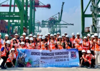 Puluhan Siswa Singapura ke TTL, Belajar Green & Smart Port