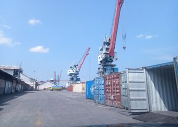 Boom Baru Akan Terus Digunakan Sebelum Ada Pelabuhan Pengganti
