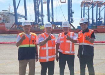 PMT Datangkan Dua QCC dan 4 RTG di Belawan