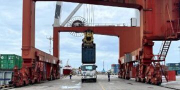 Arus Petikemas Terminal Kontainer Kupang  Capai 65.525 TEUs
