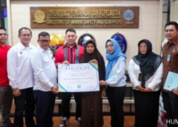Kemenhub Fasilitasi Penyerahan Asuransi Pelaut Kapal Sinbangjuho 2022