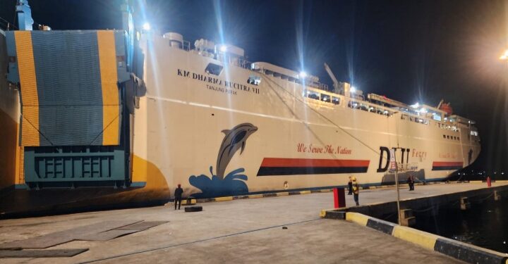 Pelabuhan Maumere Tetap Layani Kapal RoRo dan Penumpang