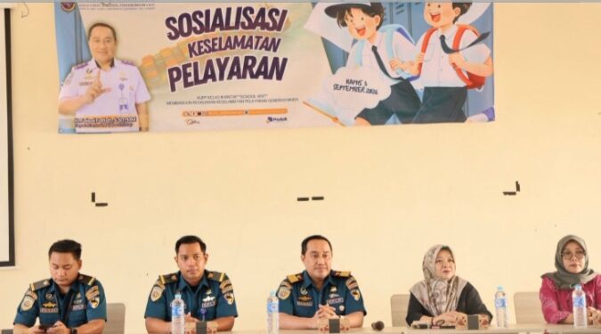 UPP Kintap Edukasi Para Siswa SMKN 1 Bagaimana Pentingnya Keselamatan Pelayaran