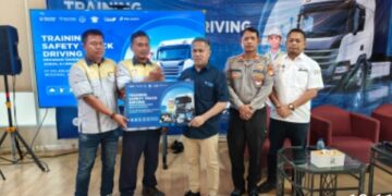 631 Sopir Truk di Pelabuhan Priok Ikut TSA Berkendara Aman