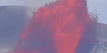 Aktivitas Anak Gunung Krakatau Siaga III, Penyeberangan Bakauheni-Merak Harus Waspada