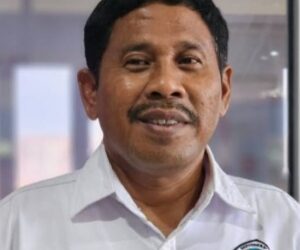 Kegiatan Kapal di Pangkal Balam Tunggu Pasang Surut Air