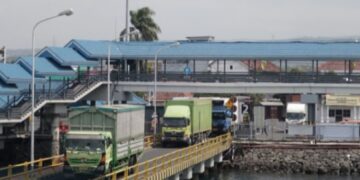 Antrean Kendaraan Ketapang Gilimanuk Terus Berkurang, ASDP Minta Maaf Kepada Para Pengguna Jasanya
