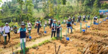BKI & IDSurvey Kembangkan Ketrampilan Warga Nglarangan